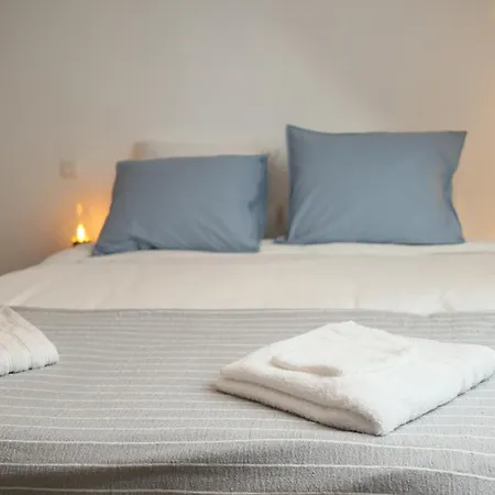 Sous Les étoiles De Gaume